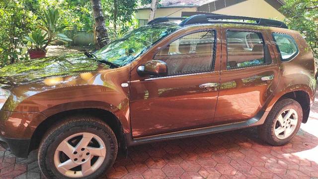 https://images10.gaadi.com/usedgaadi-sellcar/UsedCar/e5c0b3fba/3ac3c91a-e629-4518-849a-5d67ba4f9562.jpg?imwidth=6401