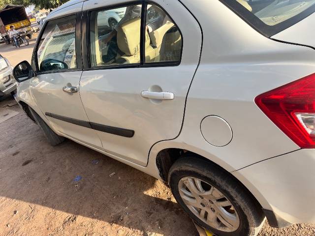 https://images10.gaadi.com/usedgaadi-sellcar/UsedCar/e5c16feba/91e32823-100a-44b3-89b3-9abe4ed29ca4.jpeg?imwidth=6402