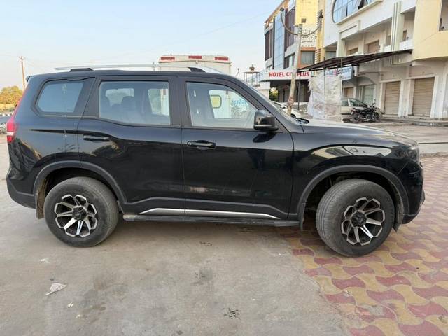 https://images10.gaadi.com/usedgaadi-sellcar/UsedCar/e5c18593a/bc808e26-e8e5-4549-ac2f-3ab4dcd646f7.jpeg?imwidth=6401