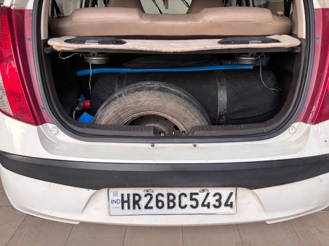 https://images10.gaadi.com/usedgaadi-sellcar/UsedCar/e5c1ebefa/6b6bd4ab-5f20-41c5-ba80-5b832ebff636.jpeg?imwidth=6401