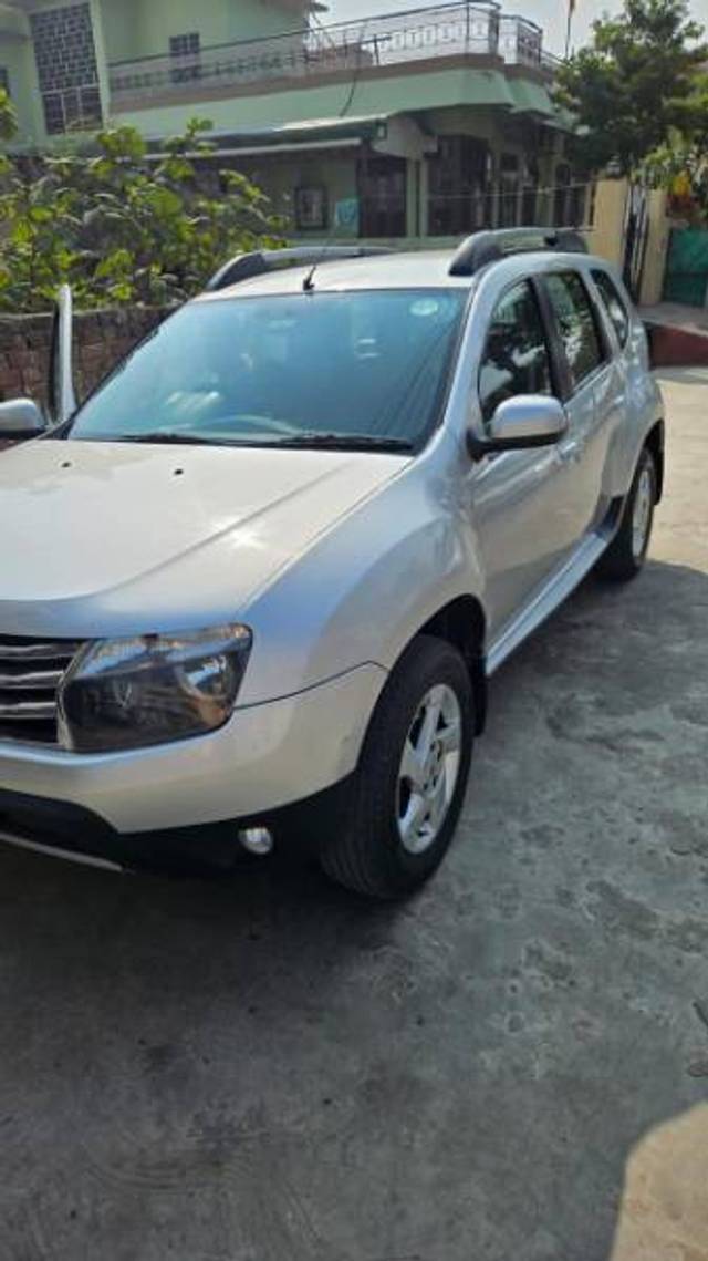 https://images10.gaadi.com/usedgaadi-sellcar/UsedCar/e5c274fba/c8b80ec9-7096-4b38-84c9-026d1ed6f836.jpeg?imwidth=6400