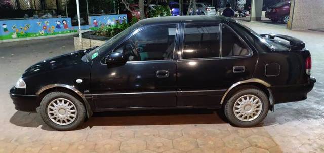 https://images10.gaadi.com/usedgaadi-sellcar/UsedCar/e5c304baa/e9d221c1-0664-4cdd-b5ed-83932817f6c4.jpg?imwidth=6401