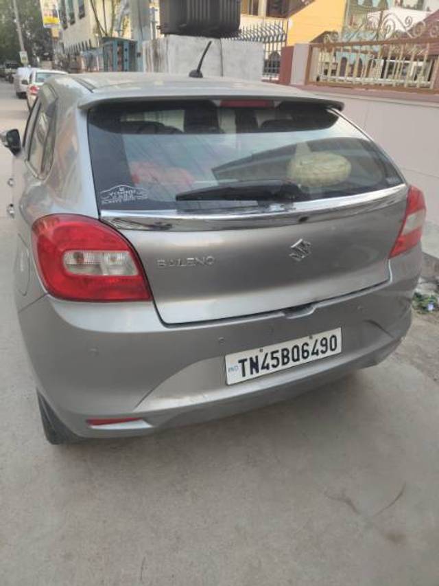 https://images10.gaadi.com/usedgaadi-sellcar/UsedCar/e5c32074a/2e35fd60-9d04-4d37-8cb7-4870af1e08ec.jpg?imwidth=6402
