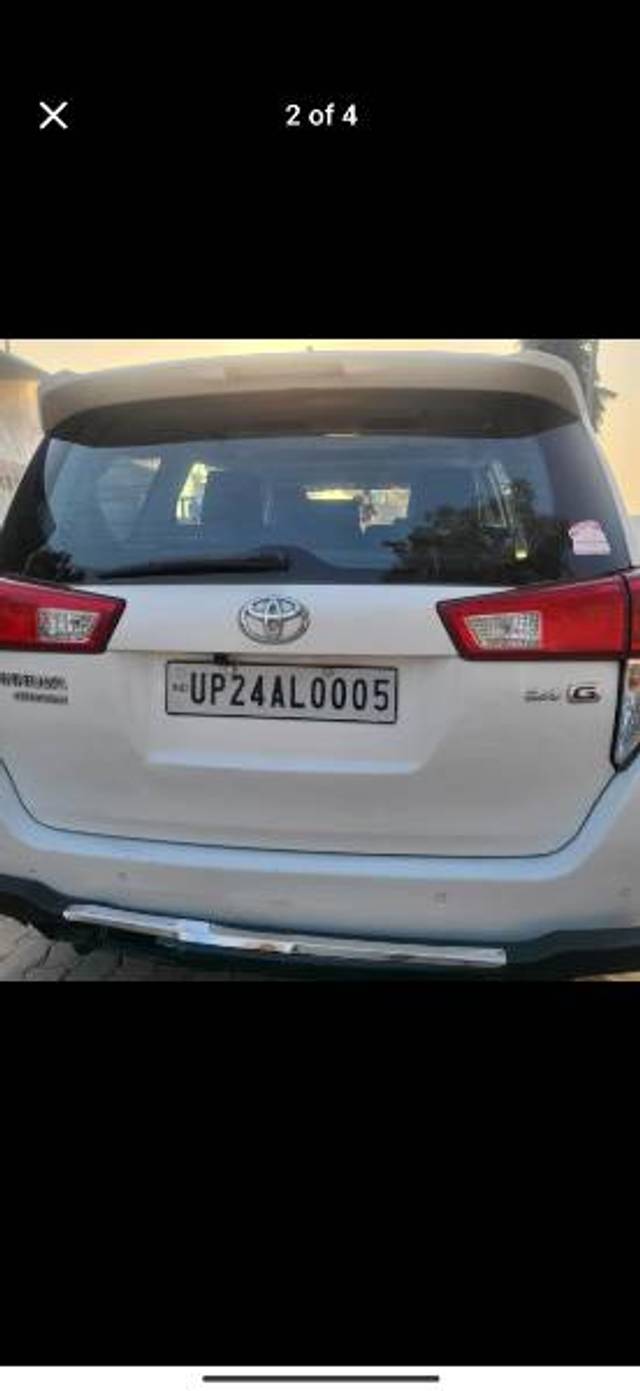 https://images10.gaadi.com/usedgaadi-sellcar/UsedCar/e5c35d20a/68c92028-20a6-498d-9b31-339ce95028cf.jpg?imwidth=6402