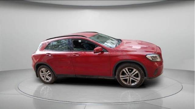https://images10.gaadi.com/usedgaadi-sellcar/UsedCar/e5c3daf1a/fd3d700f-ab7d-4791-8d05-b0fc72cdde61.jpg?imwidth=6402