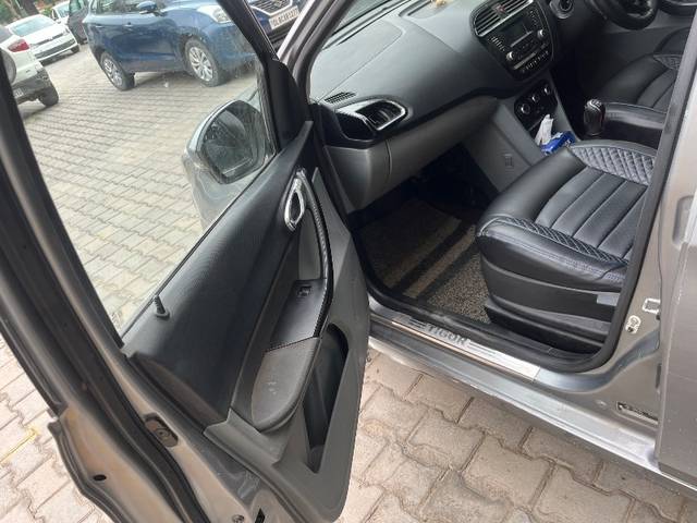 https://images10.gaadi.com/usedgaadi-sellcar/UsedCar/e5c476f7a/bd8575ba-25b0-4f3b-9403-86c05fcc8475.jpeg?imwidth=6402