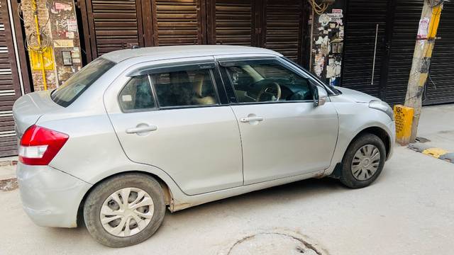 https://images10.gaadi.com/usedgaadi-sellcar/UsedCar/e5c5209ca/bb502418-d6a2-4172-b9eb-2087704de45e.jpeg?imwidth=6402