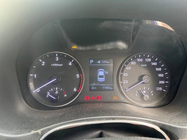https://images10.gaadi.com/usedgaadi-sellcar/UsedCar/e5c55f9ba/fe09c1ef-c9e2-497d-9bac-00f7e3c2a10b.jpeg?imwidth=6402
