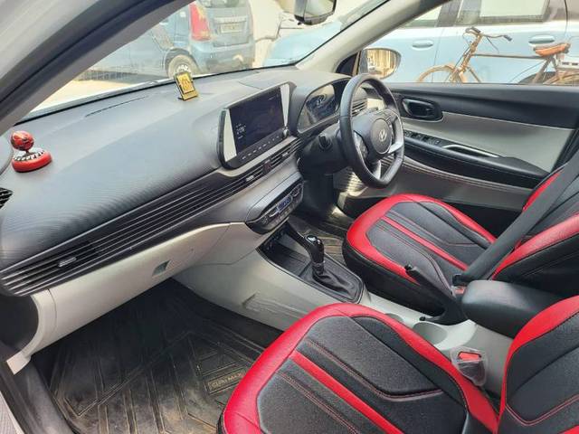 https://images10.gaadi.com/usedgaadi-sellcar/UsedCar/e5c58d34a/c5022d67-8fbf-48de-9432-afd1e794d2ec.jpg?imwidth=6402
