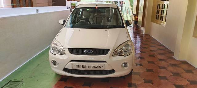 https://images10.gaadi.com/usedgaadi-sellcar/UsedCar/e5c627b1a/d2531fc6-130c-4e16-b563-67142a91ee5f.jpg?imwidth=6400