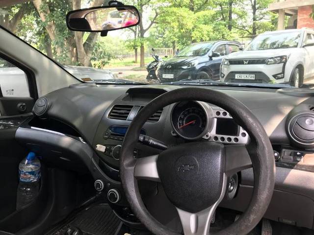 https://images10.gaadi.com/usedgaadi-sellcar/UsedCar/e5c633c2a/39bfdd18-5a84-478f-a747-471c50a5ec97.jpg?imwidth=6402