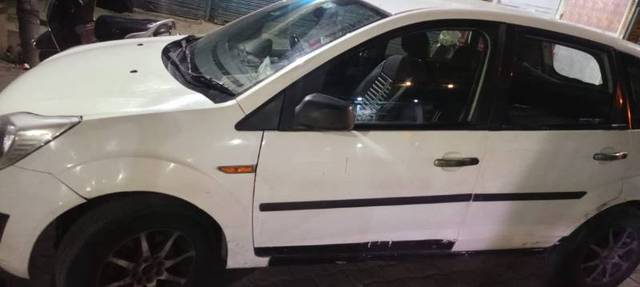 https://images10.gaadi.com/usedgaadi-sellcar/UsedCar/e5c79314a/413b5439-4ec4-4062-a584-dbb11a6b49fe.jpg?imwidth=6402