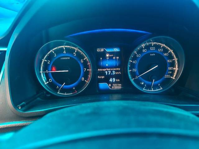 https://images10.gaadi.com/usedgaadi-sellcar/UsedCar/e5c7e72da/e2e78d15-7683-4a85-ac40-86dd54c02aca.jpg?imwidth=6401