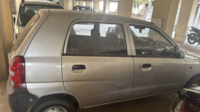 https://images10.gaadi.com/usedgaadi-sellcar/UsedCar/e5c812caa/2346d199-aeea-45df-a6d2-a3cff0b15b01.jpeg?imwidth=6401