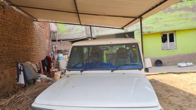 https://images10.gaadi.com/usedgaadi-sellcar/UsedCar/e5c860cfa/3b197e2a-0c66-4dc6-b6e7-a3e952eee2b9.jpg?imwidth=6401