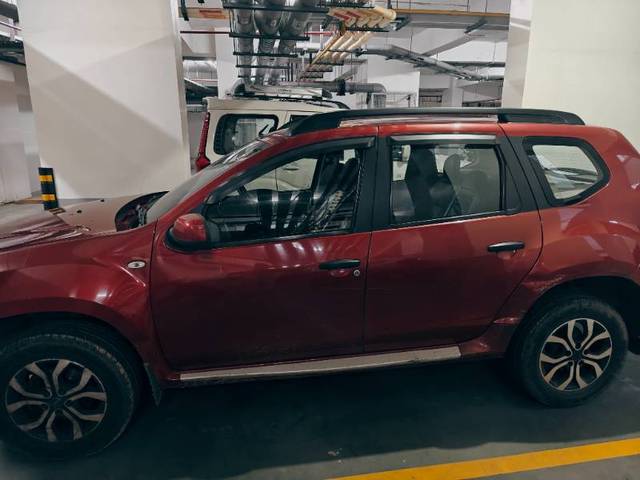 https://images10.gaadi.com/usedgaadi-sellcar/UsedCar/e5c87955a/946156e5-7f5b-4585-b2f3-03f6f0df8276.jpg?imwidth=6402