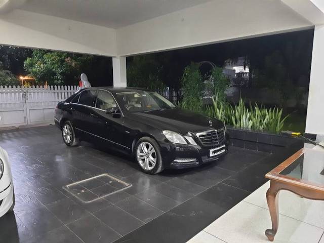 https://images10.gaadi.com/usedgaadi-sellcar/UsedCar/e5c87cada/600f9878-1c23-4f68-a4a6-bd6d01e4f4e4.jpg?imwidth=6400