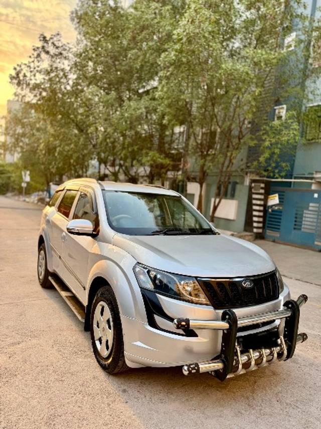 https://images10.gaadi.com/usedgaadi-sellcar/UsedCar/e5c87fb1a/940e5ccc-f1e8-4f44-86f9-62f1aa437e5c.jpeg?imwidth=6400