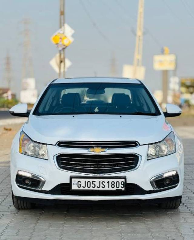 https://images10.gaadi.com/usedgaadi-sellcar/UsedCar/e5c88c03a/2d6c0584-9ede-47be-a1b0-bfb94502685b.jpg?imwidth=6400