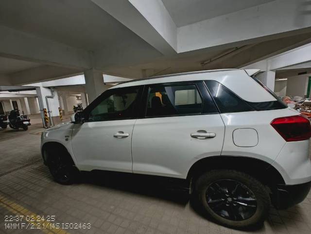 https://images10.gaadi.com/usedgaadi-sellcar/UsedCar/e5c8a864a/4433b00a-e0e8-4789-847e-ca4148897373.jpg?imwidth=6402