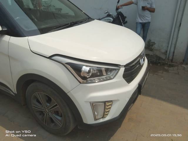 https://images10.gaadi.com/usedgaadi-sellcar/UsedCar/e5c8b585a/86037158-f665-48c9-b277-26a249470cb3.jpeg?imwidth=6402
