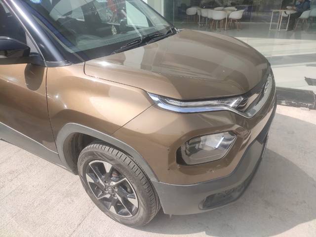 https://images10.gaadi.com/usedgaadi-sellcar/UsedCar/e5c8dc29a/88123dff-fc10-4b8b-a880-3c89d6cc96ac.jpeg?imwidth=6402