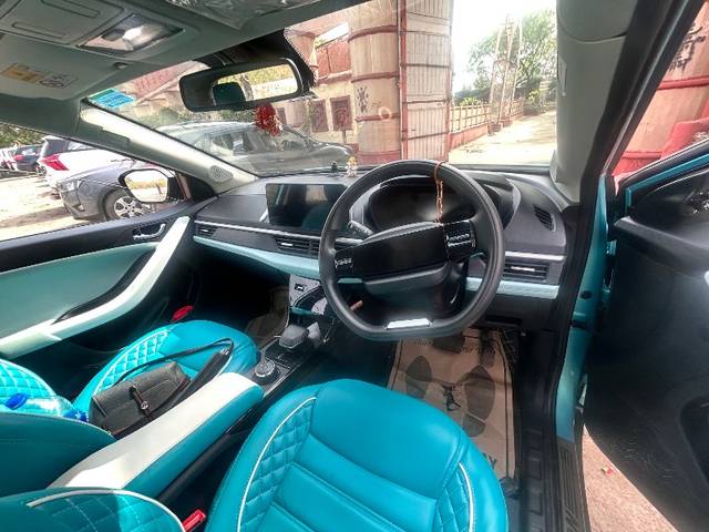 https://images10.gaadi.com/usedgaadi-sellcar/UsedCar/e5c913f9a/b8766122-9ae8-4278-9fc0-7553d8365831.jpeg?imwidth=6402