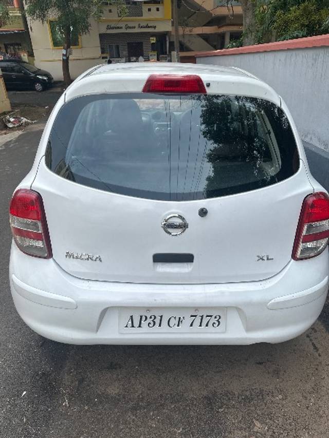 https://images10.gaadi.com/usedgaadi-sellcar/UsedCar/e5c9496da/2f1bc4e5-dd98-4561-8442-fd13fc32ca58.jpg?imwidth=6402