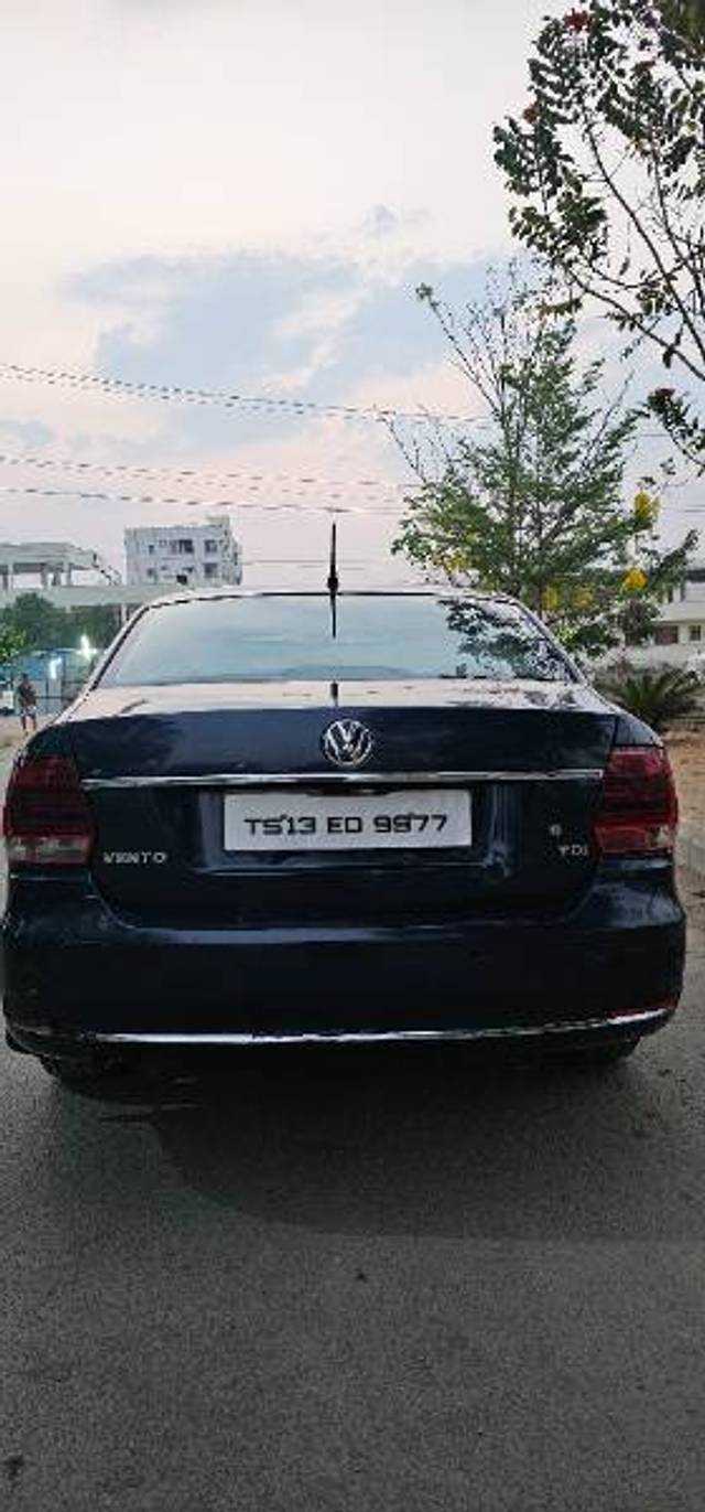 https://images10.gaadi.com/usedgaadi-sellcar/UsedCar/e5c9617da/4a161482-fe87-473b-aab6-274c6cedf252.jpg?imwidth=6401