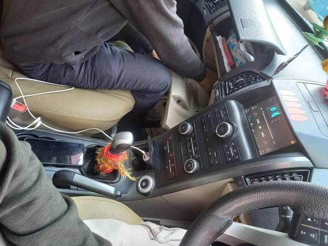 https://images10.gaadi.com/usedgaadi-sellcar/UsedCar/e5c98b83a/d6875fbf-ead1-48b8-acdd-e7acebf32811.jpg?imwidth=6402