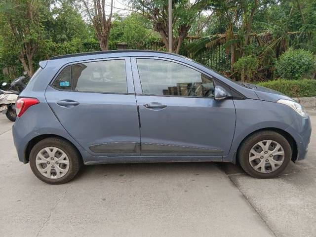 https://images10.gaadi.com/usedgaadi-sellcar/UsedCar/e5c98e14a/a13b0060-3d09-4c6d-a2c2-cd5ac2fde0c8.jpg?imwidth=6401