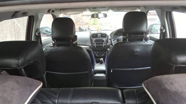https://images10.gaadi.com/usedgaadi-sellcar/UsedCar/e5c9d726a/c1aacdc2-f1d1-4439-aee3-d6ccdcbf82c1.jpg?imwidth=6401