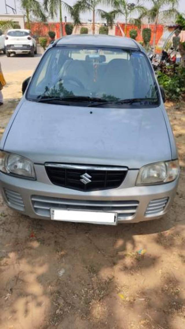 https://images10.gaadi.com/usedgaadi-sellcar/UsedCar/e5ca0f31a/8651b3bf-cac2-41e4-8485-9f5d4116c890.jpg?imwidth=6400