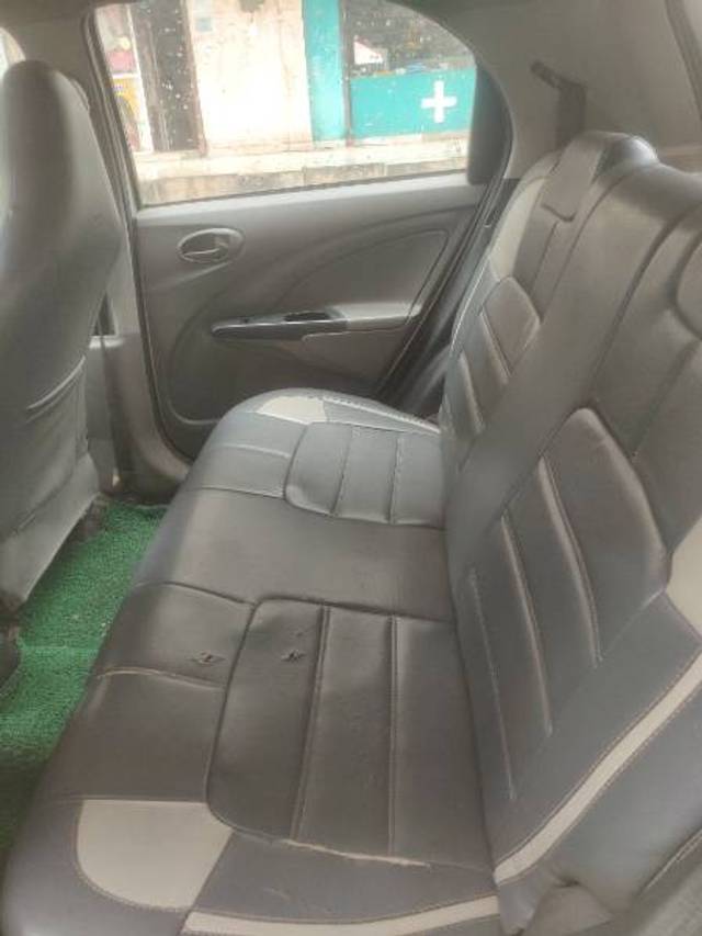 https://images10.gaadi.com/usedgaadi-sellcar/UsedCar/e5ca4d74a/6ca7fa46-29a6-412e-92f5-6af76dbf2a10.jpg?imwidth=6402