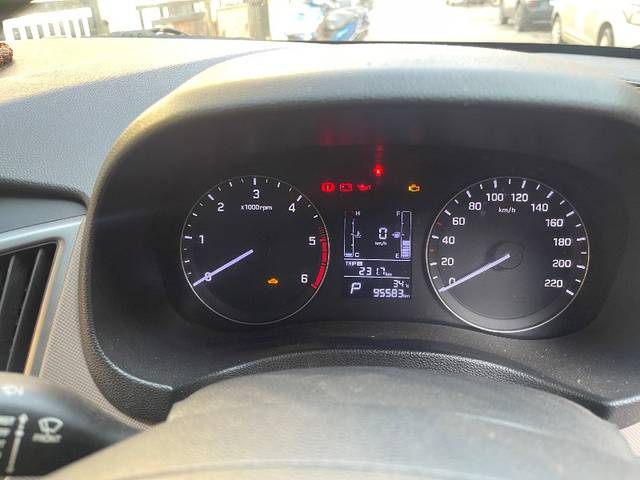 https://images10.gaadi.com/usedgaadi-sellcar/UsedCar/e5cb2294a/70e45c11-2dbe-43fb-b089-a50ed56f4671.jpeg?imwidth=6401