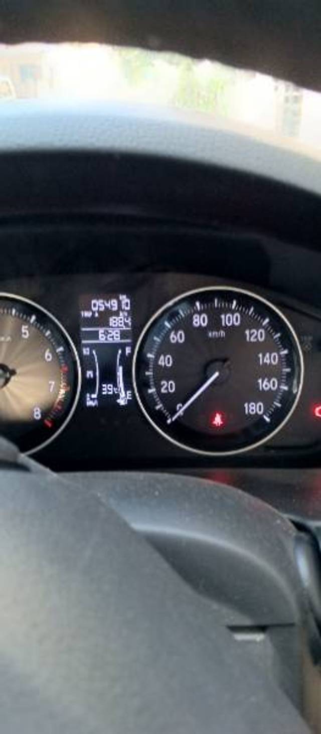 https://images10.gaadi.com/usedgaadi-sellcar/UsedCar/e5cb2c0ea/58a6606f-a1ee-4dcb-bd46-d087c5f1d89b.jpg?imwidth=6401