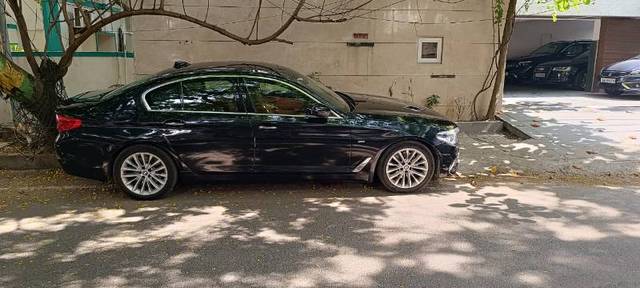 https://images10.gaadi.com/usedgaadi-sellcar/UsedCar/e5ccb1d9a/32ba0082-7d4e-4e58-a989-226fc864e3b5.jpeg?imwidth=6402
