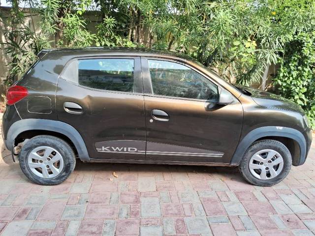 https://images10.gaadi.com/usedgaadi-sellcar/UsedCar/e5ccead9a/e532bb3f-bd75-4111-9aca-8059e90f0e01.jpg?imwidth=6401