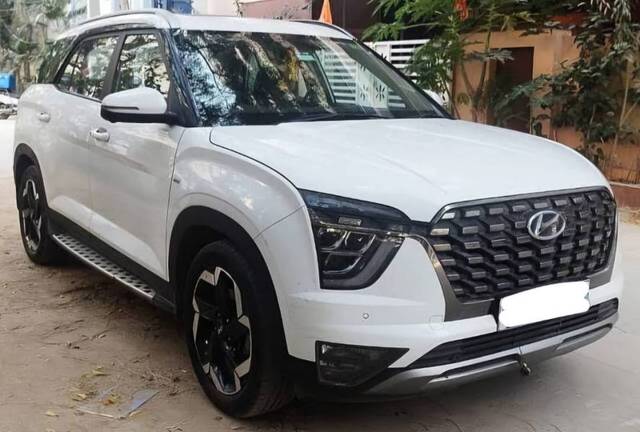 https://images10.gaadi.com/usedgaadi-sellcar/UsedCar/e5cd9a32a/ecf75dfc-17d6-4d59-a297-f8b6af5cac0d.jpeg?imwidth=6400