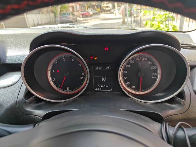 https://images10.gaadi.com/usedgaadi-sellcar/UsedCar/e5cdd7f8a/07570287-46cb-4d27-8162-f29b75764c2c.jpg?imwidth=6401