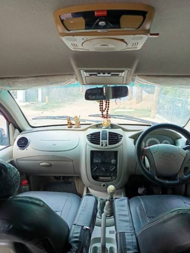 https://images10.gaadi.com/usedgaadi-sellcar/UsedCar/e5cf64f8a/53a8986e-2cc6-44bf-a6f6-700ebb8a9a75.jpg?imwidth=6402