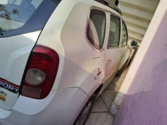 https://images10.gaadi.com/usedgaadi-sellcar/UsedCar/e5cff8b0a/fe5ca56e-8d71-4278-b682-83ea85b0919e.jpg?imwidth=6402