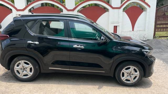 https://images10.gaadi.com/usedgaadi-sellcar/UsedCar/e5d10912a/72e4e5de-1e39-4f39-b0d4-5fda9d485ebc.jpeg?imwidth=6401