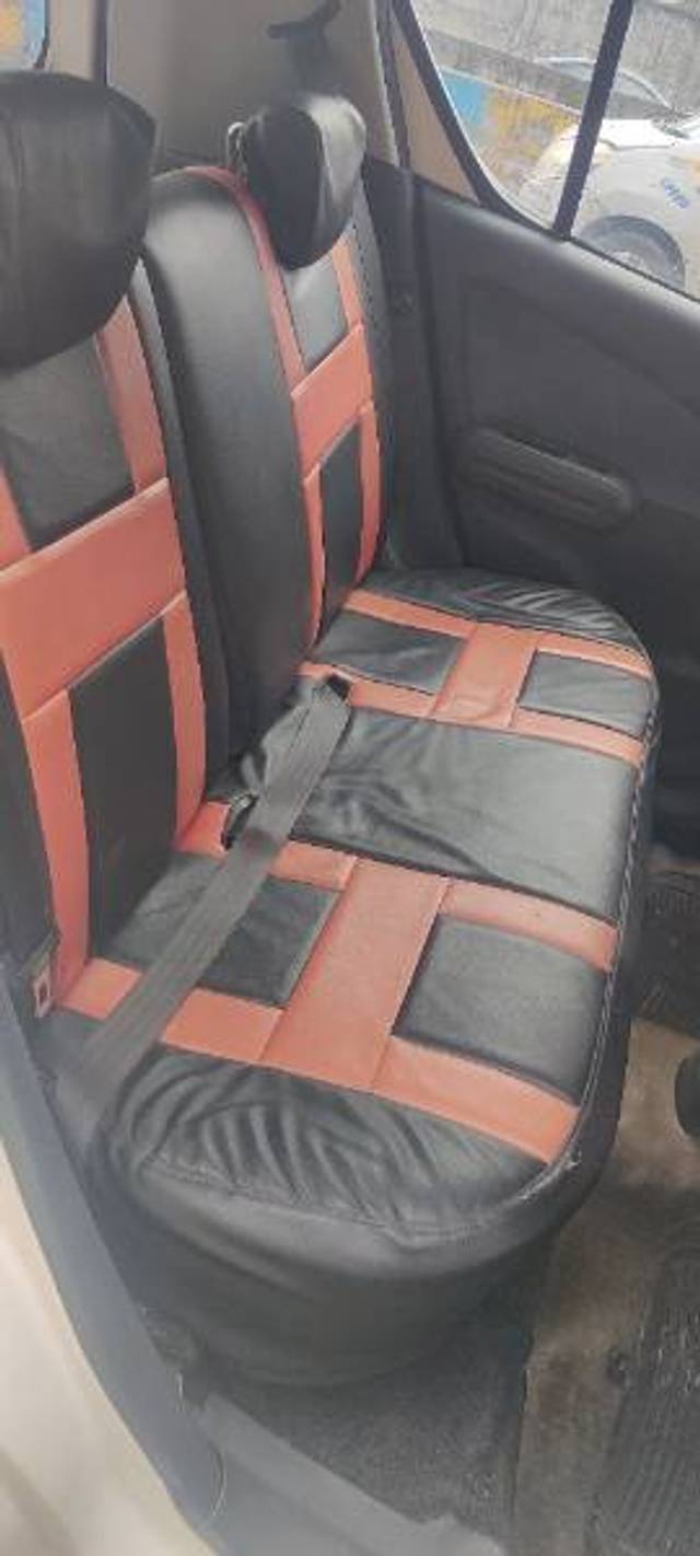 https://images10.gaadi.com/usedgaadi-sellcar/UsedCar/e5d11c59a/076e4b3a-5122-4be6-b3f9-69ad6e1e188d.jpg?imwidth=6400