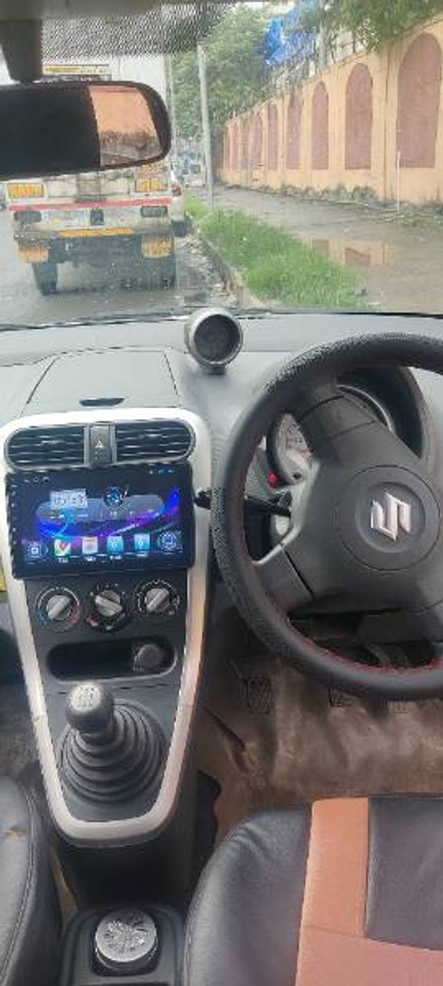 https://images10.gaadi.com/usedgaadi-sellcar/UsedCar/e5d11c59a/60430801-a70f-40c5-bc77-bedacdb051a8.jpg?imwidth=6401