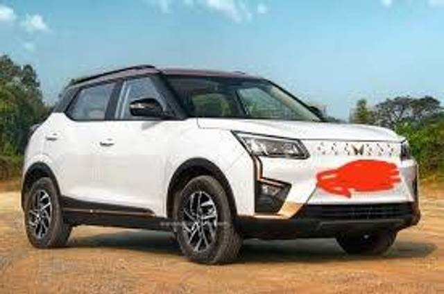 https://images10.gaadi.com/usedgaadi-sellcar/UsedCar/e5d13677a/6aee218b-e045-4e88-b8b0-d937109c59fb.jpg?imwidth=6401