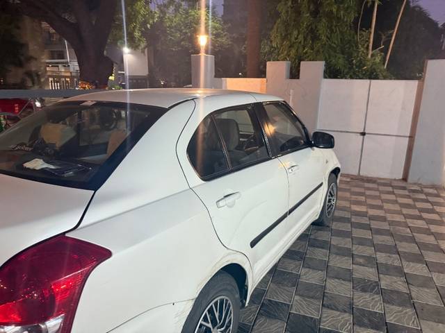 https://images10.gaadi.com/usedgaadi-sellcar/UsedCar/e5d182aea/9aceccb5-d732-4155-983b-e1e23a54b173.jpeg?imwidth=6401