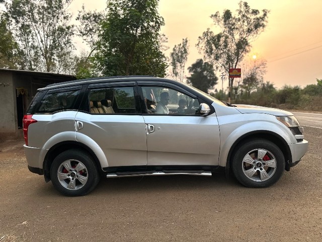 https://images10.gaadi.com/usedgaadi-sellcar/UsedCar/e5d18bafa/f157af03-9a26-4cd9-a94b-6faadf15aeb2.jpeg?imwidth=6401