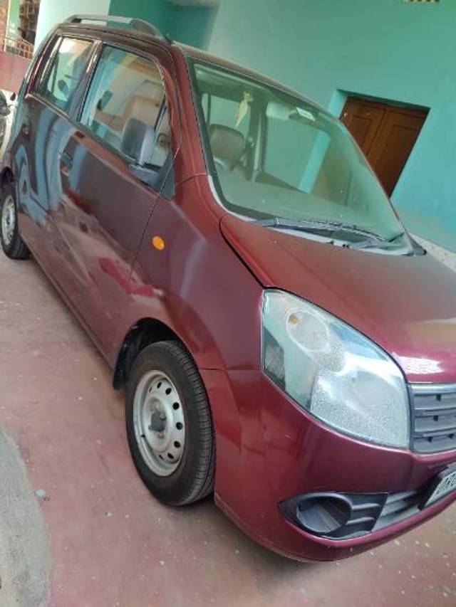 https://images10.gaadi.com/usedgaadi-sellcar/UsedCar/e5d2df6ba/b36dd511-40d9-44c1-9448-48b5e40d6800.jpg?imwidth=6400