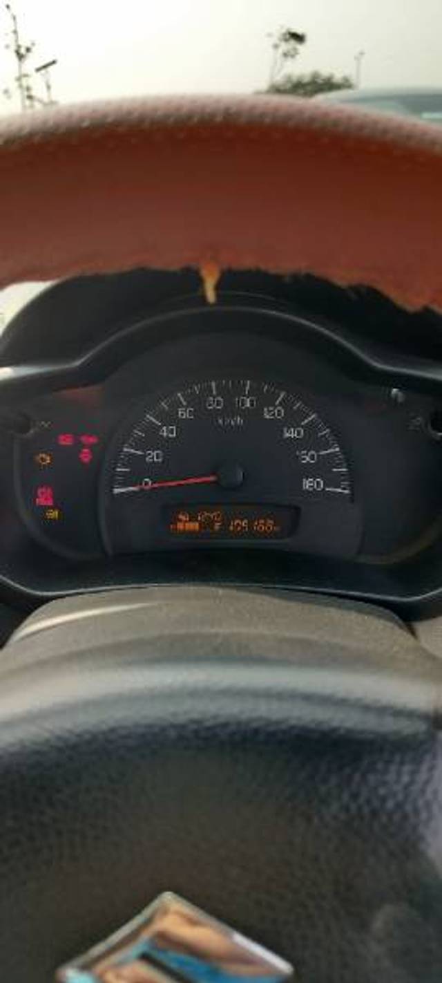 https://images10.gaadi.com/usedgaadi-sellcar/UsedCar/e5d344e1a/278a75d2-0117-4e7b-8d80-a0ca4eee4037.jpg?imwidth=6402
